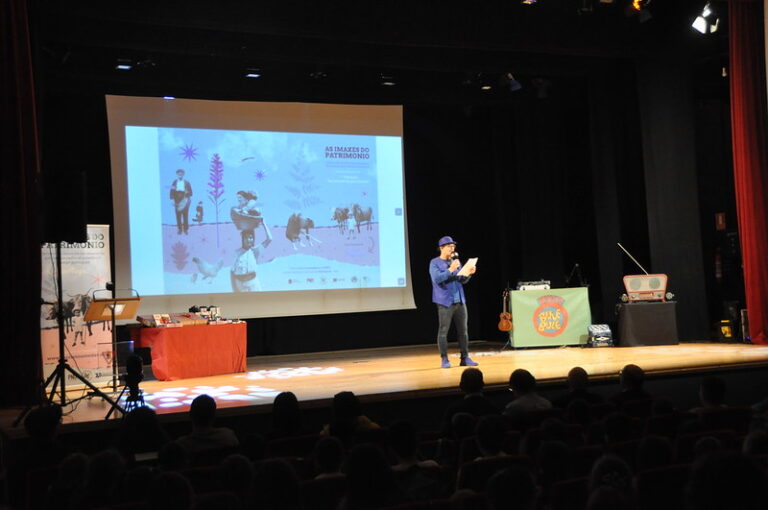 Alumnado galego e portugués enxalza o patrimonio inmaterial  na festa de entrega dos premios do Certame Imaxes do Patrimonio