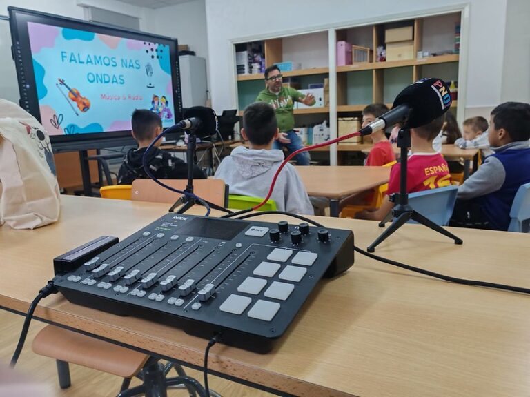 Falamos nas Ondas! dinamiza o patrimonio con música e radio